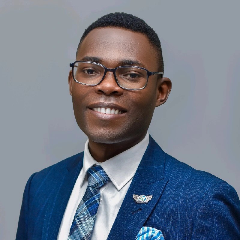 Dr Stephen Oluwatobi